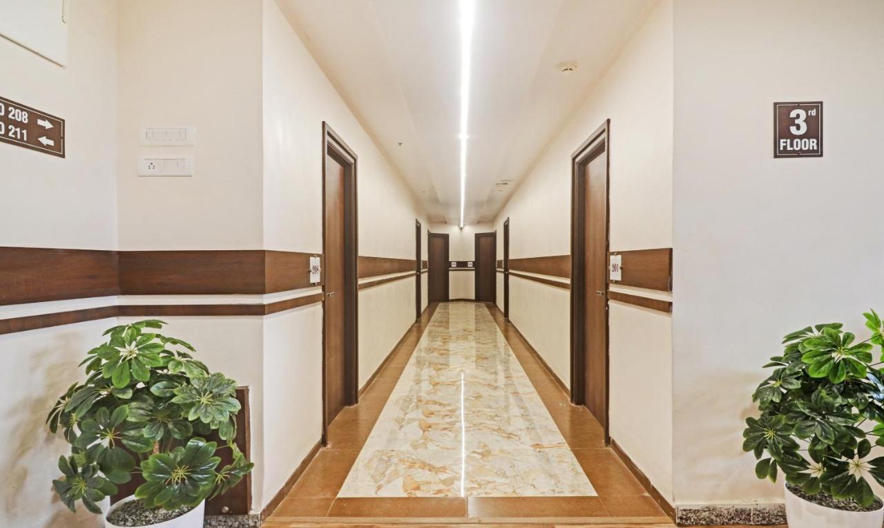 Treebo Arastu Grand Hotel Hyderabad Luaran gambar